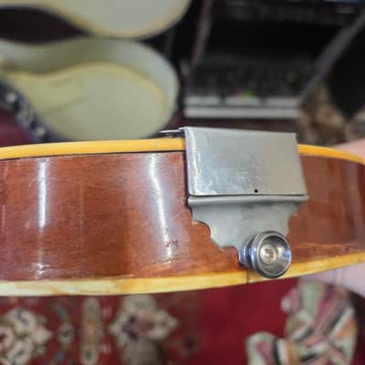Martin 2-15 Mandolin 1950s   - Sunburst image 15