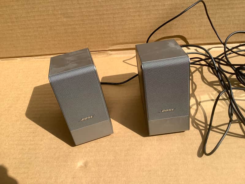 Bose Music monitor computer musicmonitor powered speakers stereo image 1