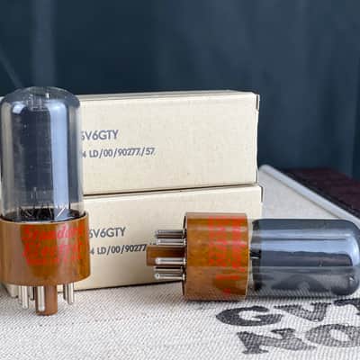 Matched Pair 6V6GT RCA Power Tubes (1957) – NOS/NIB – Standard Electric Label – Unused Brown base image 4