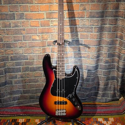 Fender 2019 American Performer Jazz Bass Rosewood Fretboard 3-Tone Sunburst W/Hard Case image 1