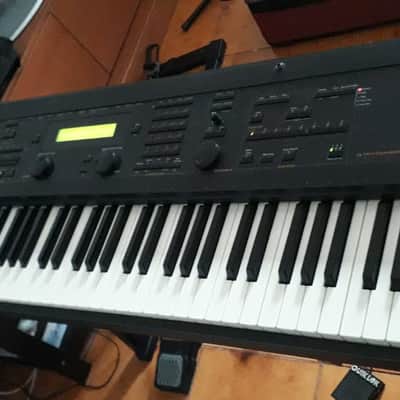 Ensoniq MR76 professional synth - scambio con Yamaha DX7