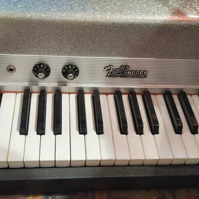 Fender Rhodes Piano Bass 32-Key Electric Piano 1972 - Silver Sparkle Top image 5