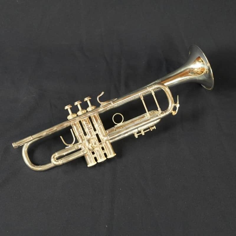 Bach Stradivarius 180S-37 Trumpet w/Case - Used image 1