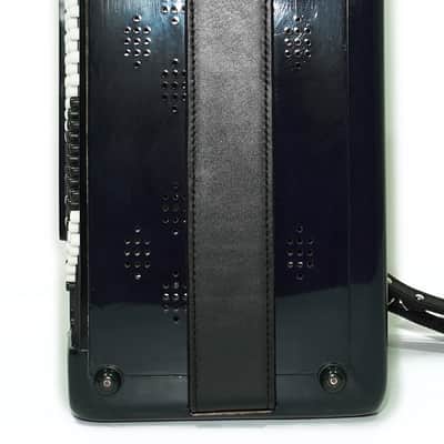 Converter Bayan Rubin 7 Free Bass and Stradella, 120 Bass Button Accordion, Vintage Russian Bayan Accordian with Straps and Case, 2717 image 8