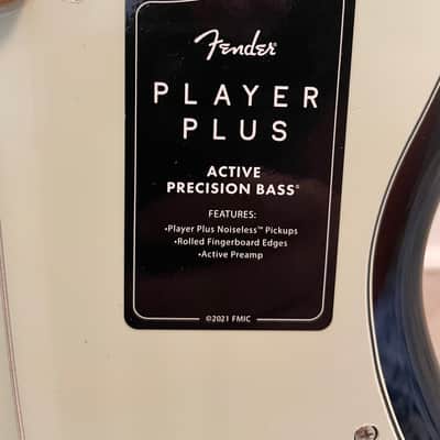 Fender Player Plus Active Precision Bass 3-Color Sunburst image 3