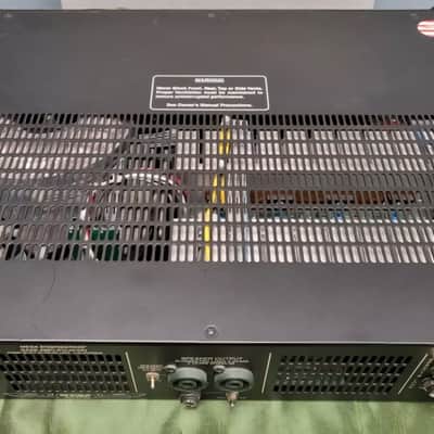 Mesa Boogie M9 Carbine 600-Watt Rackmount Bass Amp Head 2009 - 2017 - Black image 7