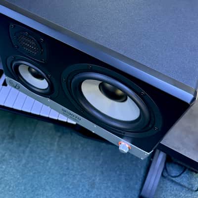 Eve Audio SC3070 3-Way 7" Active Studio Monitors (Pair) 2020 - Present - Black image 3
