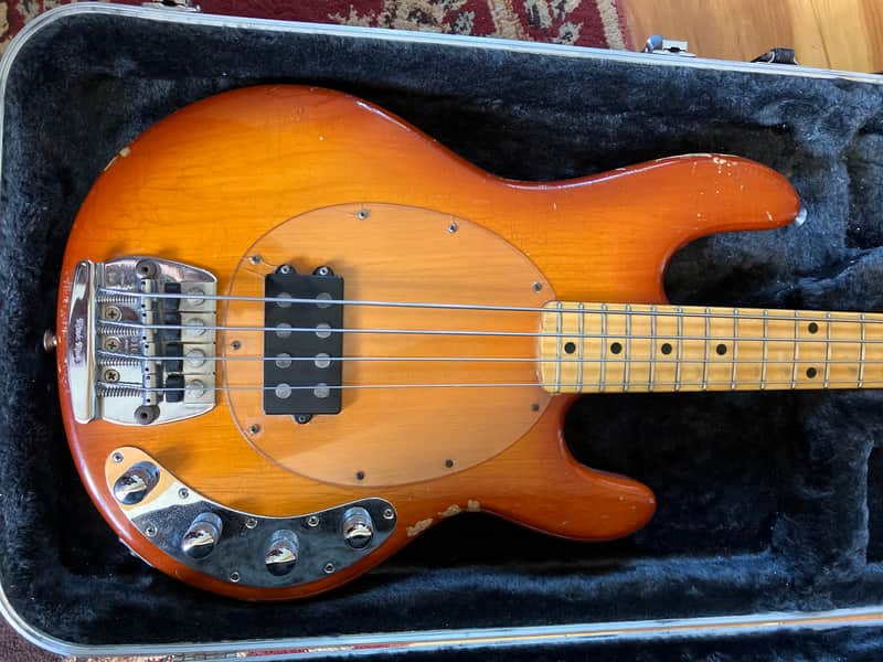 Musicman Stingray 1986 Honey burst image 1
