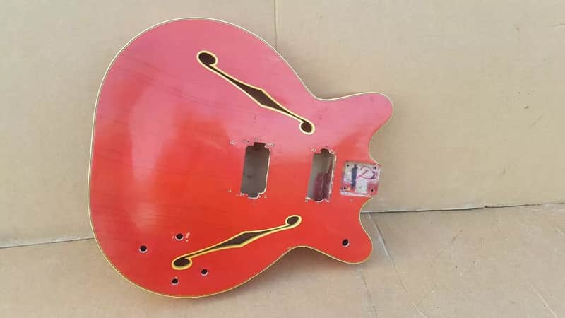 Fender CORONADO