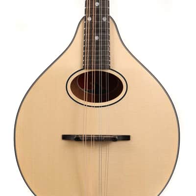 Eastman PCH-M104-NAT Mandolin Natural image 4
