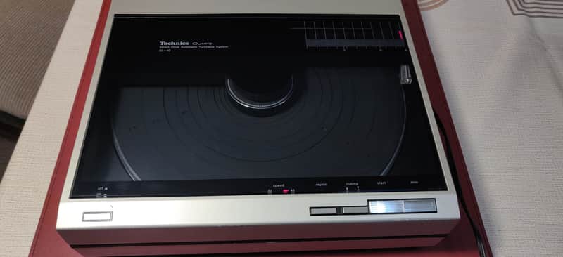 Technics  SL-10  Linear Tracking Turntable image 1