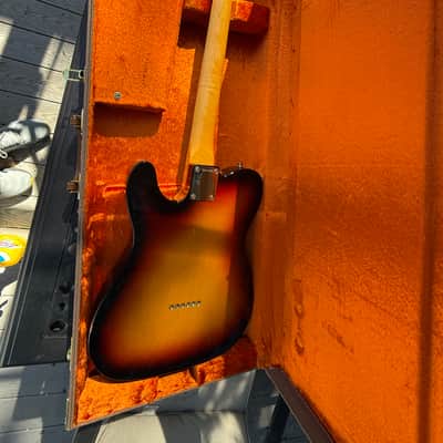 Fender American Vintage II '63 Telecaster 2023 - 3-Color Sunburst image 5