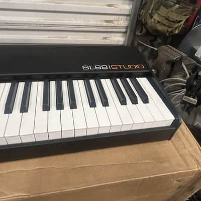 Studiologic SL88 Studio Hammer Action 88-Key MIDI Controller 2010s - Black image 9