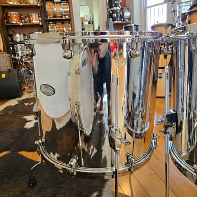 Drum Kits - Pearl Reference One Music City Custom 16x22 8x12 14x16 16x18 (Mirror Chrome) image 10