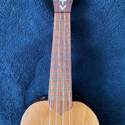 Vintage Regal Wendell Hall TV Concert Ukulele image 3