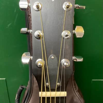 Taylor 214ce DLX 2018 image 3