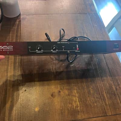 BBE 362 Sonic Maximizer 2000s - Black and Red image 1