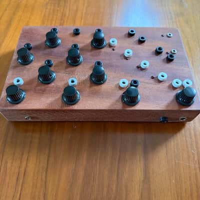 Ouroboros Electronics Alea - Wood image 2