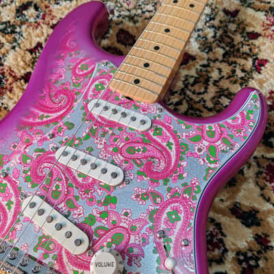*NEW IN BOX* 2025 Fender Japan Limited Edition Stratocaster Pink Paisley - MIJ JD25 image 6