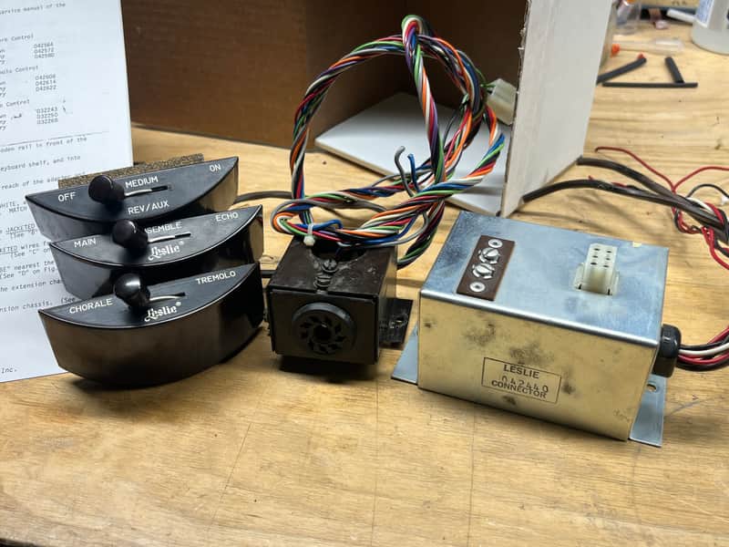 Leslie 900 speaker hookup kit 9000 - 9-pin to B3 image 1