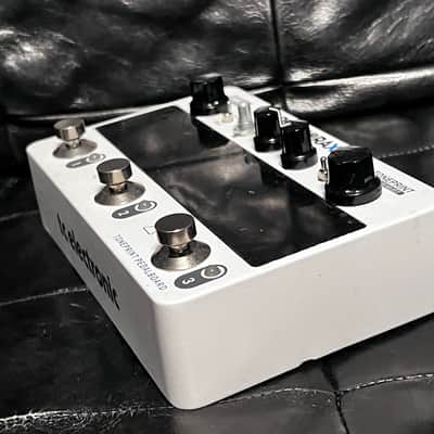 TC Electronic Plethora X3 TonePrint Multi-Effects Pedalboard 2022 - Present - White image 4
