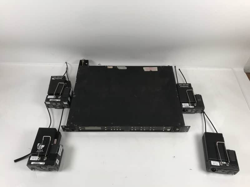 Telex BTR-800 Wireless Intercom w/ 2 TR-825 & 2 TR-800, E88 Block image 1