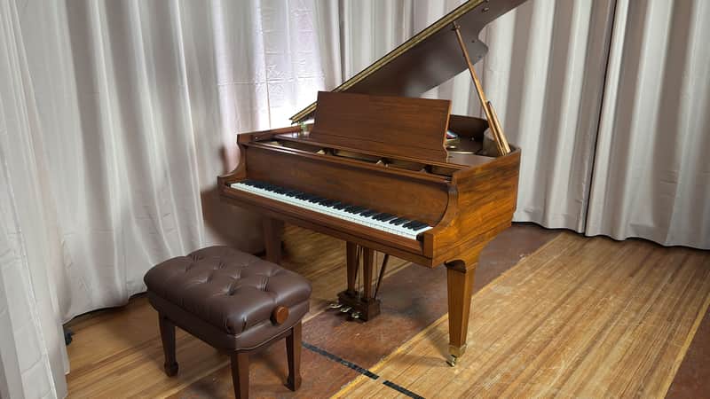 Baldwin R 1979 - Walnut Satin #233991 image 1