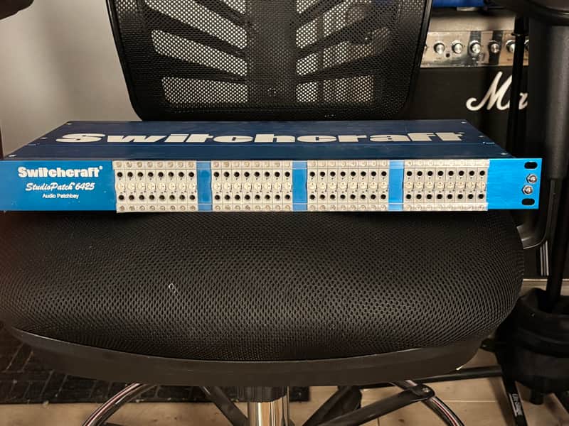 Switchcraft StudioPatch Series 6425 64-Point TT-DB25 Patchbay 2010s - Blue image 1