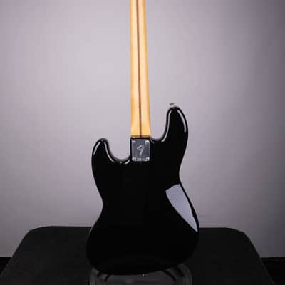 Fender Player II Jazz Bass - Black with Maple Fingerboard image 4