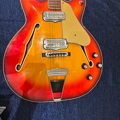 Fender Coronado II 1966 - Sunburst image 2