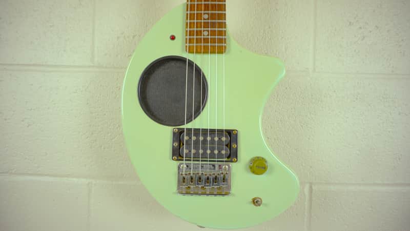 Fernandes ZO-3 Mint Green Travel Guitar w / Built-in Speaker
