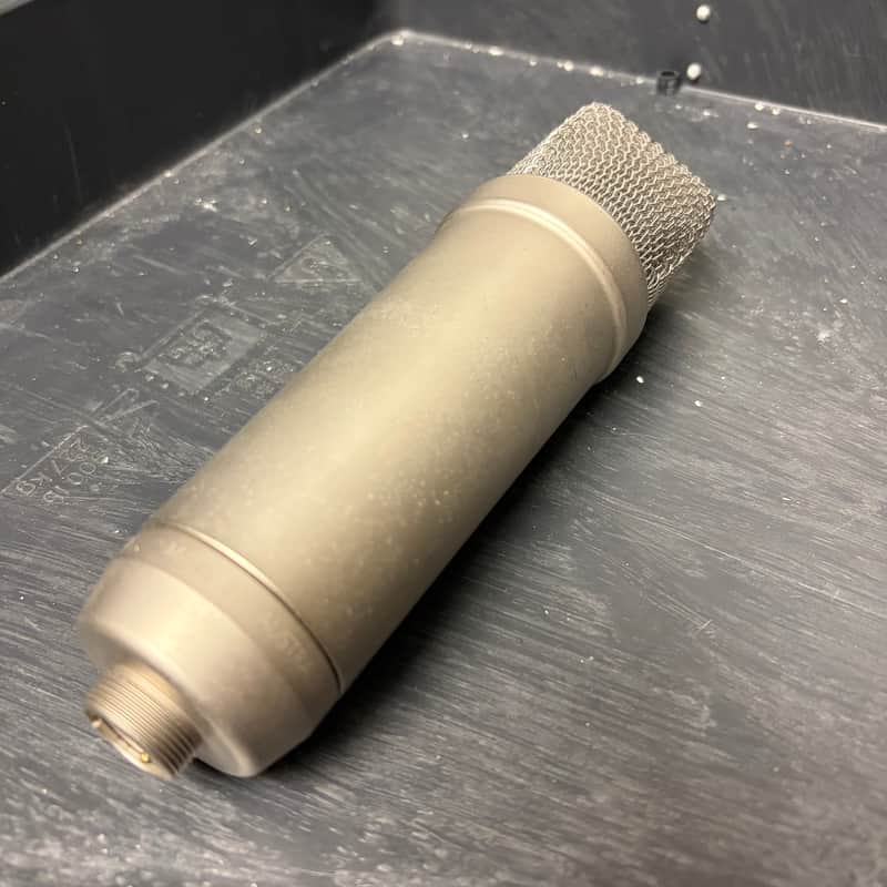RODE NT1-A Large Diaphragm Cardioid Condenser Microphone | Reverb