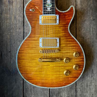 1997 Gibson Les Paul Ultima Heritage Cherry Sunburst with hard shell case image 1