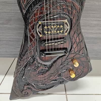Kiiras Instruments Jörmungandr - Explorer shaped guitar image 3