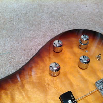 Fender Deluxe Jazz Bass 24 fret Active AUDERE Preamp image 3