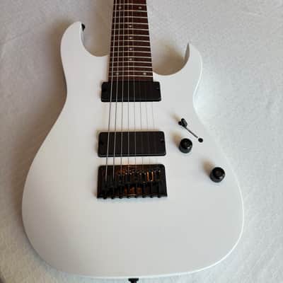 Ibanez RG8-WH Standard with Meranti Body, Jatoba Fretboard 2019 - Present - White image 1