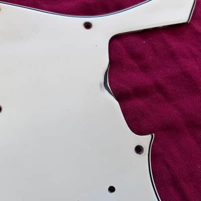 1966 1967 Fender white Jazz bass pickguard image 2