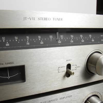 Tuner Hi-Fi JVC JT-V11 AM/FM Stéréo – 1977 – Japon – Occasion