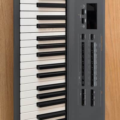 Kurzweil SP2X Fully Weighted 88-Key Digital Stage Piano 2000s - Black image 6