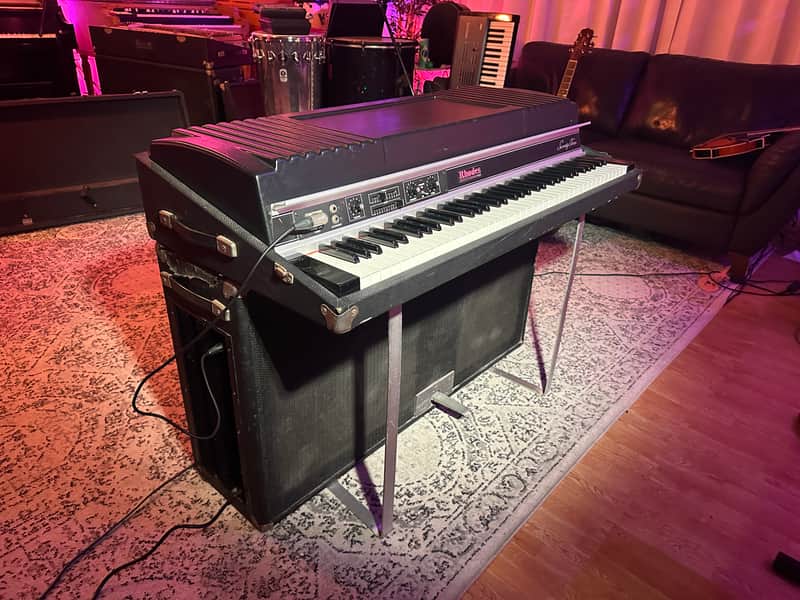 Rhodes Mark II Suitcase Piano-73 Key Electric Piano (1980 - 1983