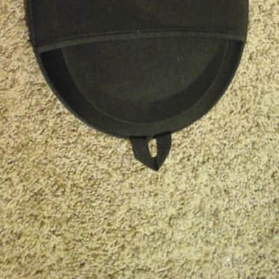 Bose QC15 Noise Canceling Headphones image 6
