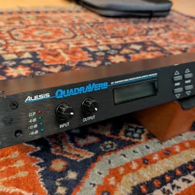 Alesis QuadraVerb 20k Bandwidth Simultaneous Digital Effects Processor 1990s - Black image 3