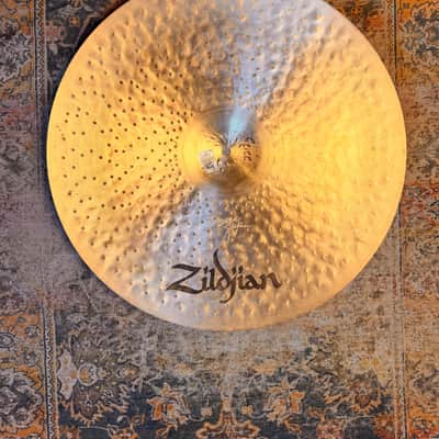 Zildjian K CONSTANTINOPLE OVERHAMMERED THIN 22” Gorgeous LIGHT AIRY COMPLEX! 2212 g Discontinued??? image 2