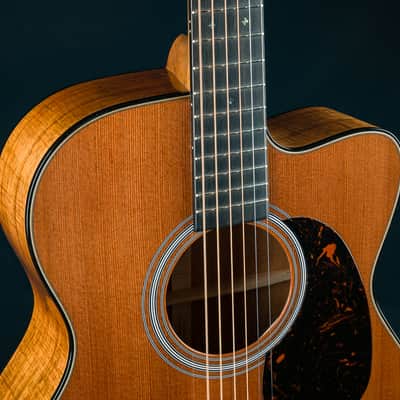 Martin M 0000 Cutaway Custom Premium Flamed Koa and Sinker Redwood NEW image 6