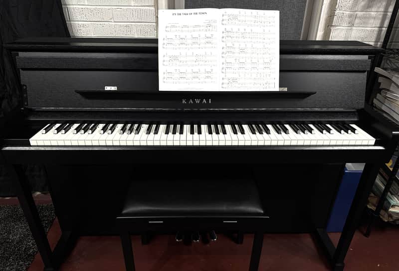 Kawai CA901 88-Key Digital Piano Light Use Great Price! image 1