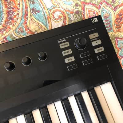 Komplete Kontrol S25 Keyboard Controller MIDI USB W Box image 5