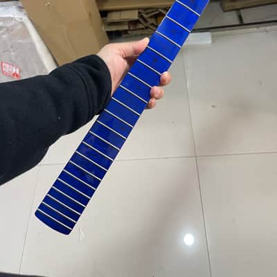 Round stainless steel 22 frets blue gloss finish flame Maple guitar neck tige maple 25.5inch hole 10mm 。 image 1