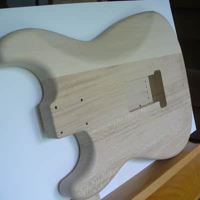 Exotic '62 S-Style Quarter Sawn American Sycamore Guitar Body for Strat® Neck Natural made in USA image 6