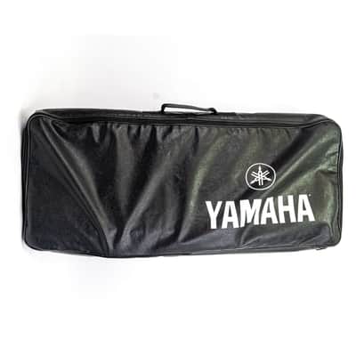 Yamaha PSR-500M Portable Digital Keyboard with Gig Bag, Power Supply & Sustain image 10