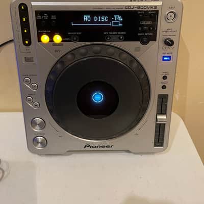 Pioneer CDJ 800 MK2 image 1